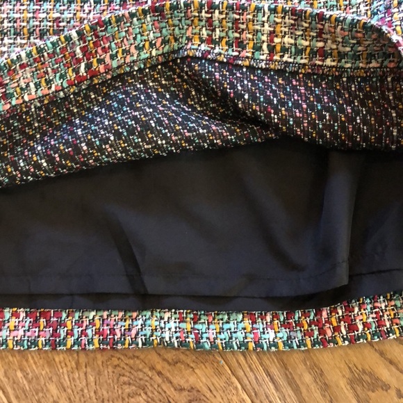 LOFT Multi-Color Skirt. - Picture 3 of 4